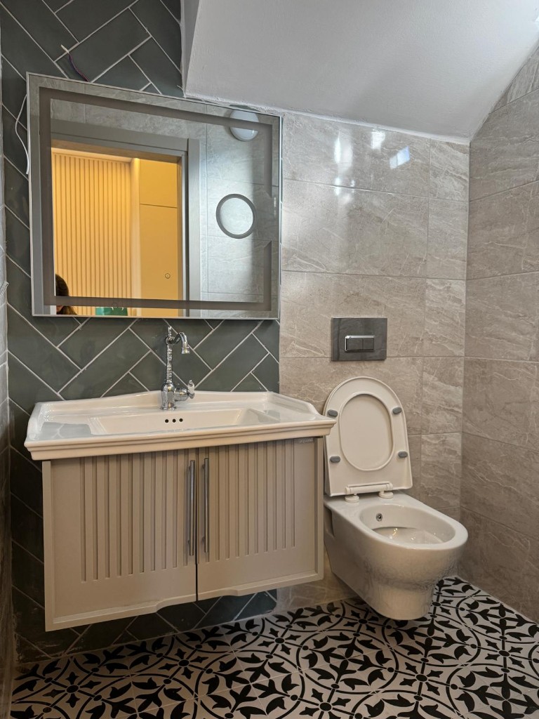 Sakarya Vali Konağı Villaları proje sonrası banyo görünümü